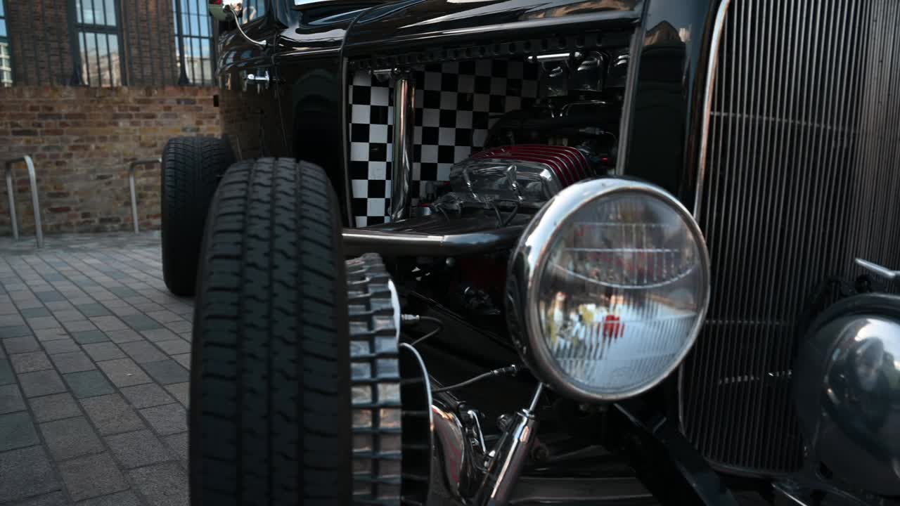 let's get close to the engine, coal drops yard, 런던, 영국