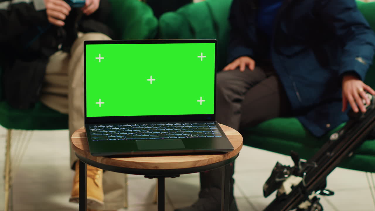 dispositivo digital con plantilla de pantalla verde