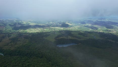 vista del bosque desde las nubes