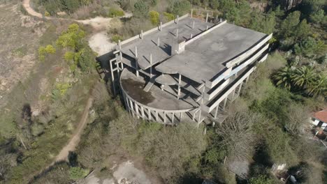 Casa-Abandonada-En-El-Bosque