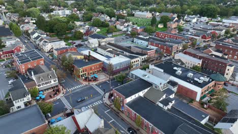 Small-town-USA-during-autumn-day