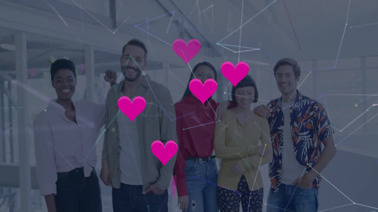 사무실에서 행복한 다양한 사업가들에 대한 연결과 마음의 애니메이션