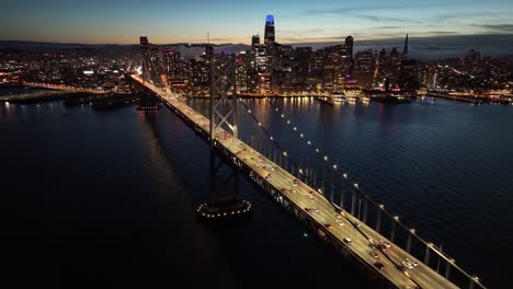 Puente-De-La-Bahía-De-Oakland-En-San-Francisco-En-California,-Estados-Unidos