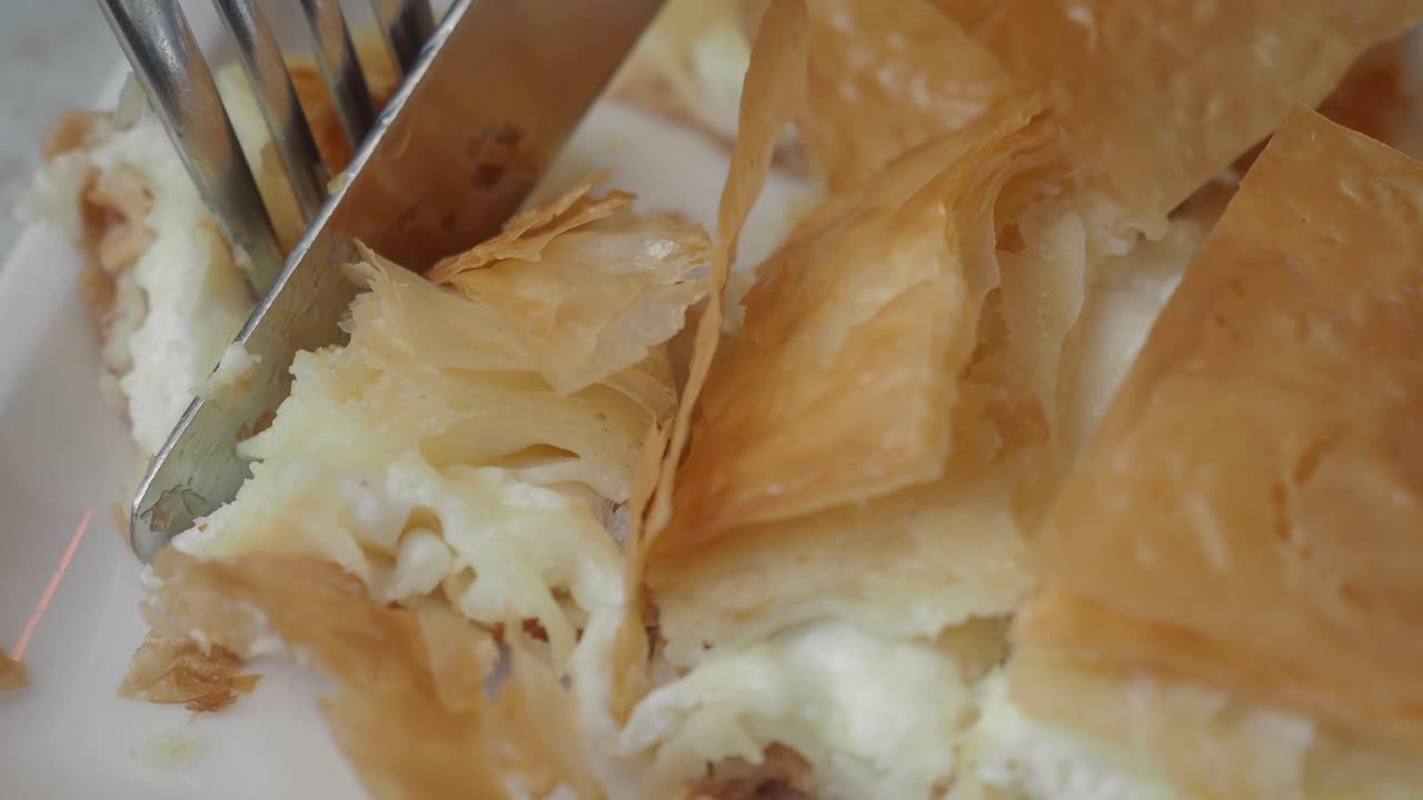 Galaktoboureko