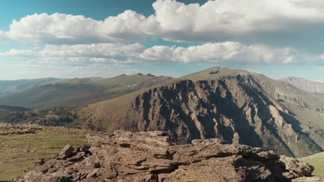 Parque-Nacional-De-Las-Montañas-Rocosas-Montaña-Vista-Gama