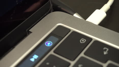 desbloquear una computadora con huella digital