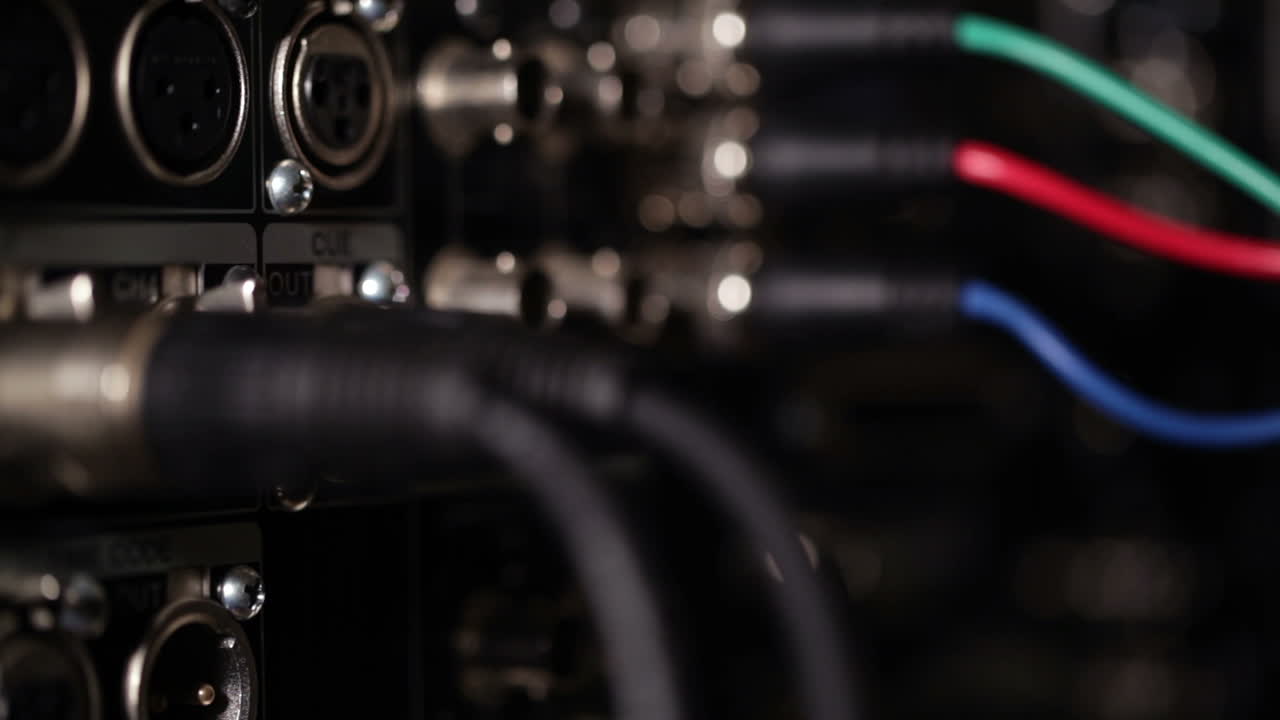 foco puxando de cabos de vídeo rgb para áudio xlr