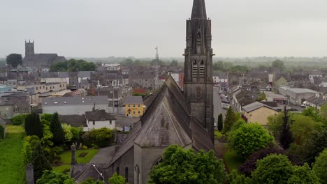 St.-Michaels-Kirche-Mit-St.-Johns-Kirche-Im-Hintergrund