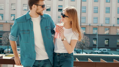 couple enjoying a drink in the city