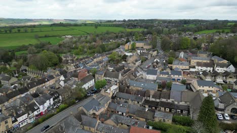 Astillado-Norton-Oxfordshire-Reino-Unido-Drone-Vista-Aérea-Calles-Y-Viviendas-4k-Material-De-Archivo