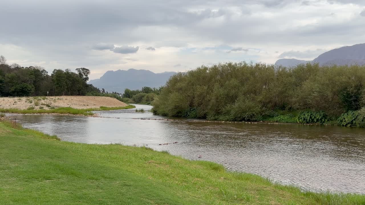 Fiume Berg vicino a Città del Capo, Sudafrica.