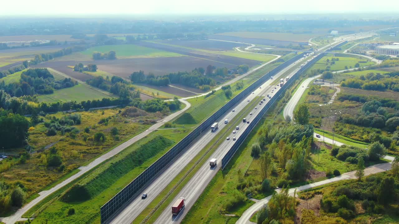 물품 창고의 공중 전망