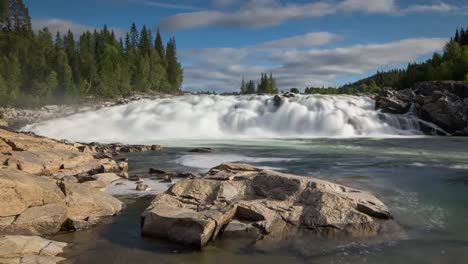 Norway-Fast-Rapids-4K-01