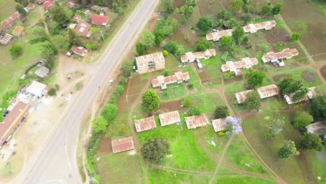 Asentamientos-Rurales-De-áfrica,-Casas-Rurales-De-Kenia,-Granjas-De-Agricultura-Verde,-Asentamientos-Pobres-De-áfrica,-Casas-Rurales-De-Kenia