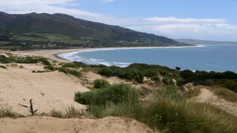 Costa-Del-Sol-Costa-En-España-Cámara-=-Toma-Estática-De-La-Reserva-Natural-De-Punta-Paloma