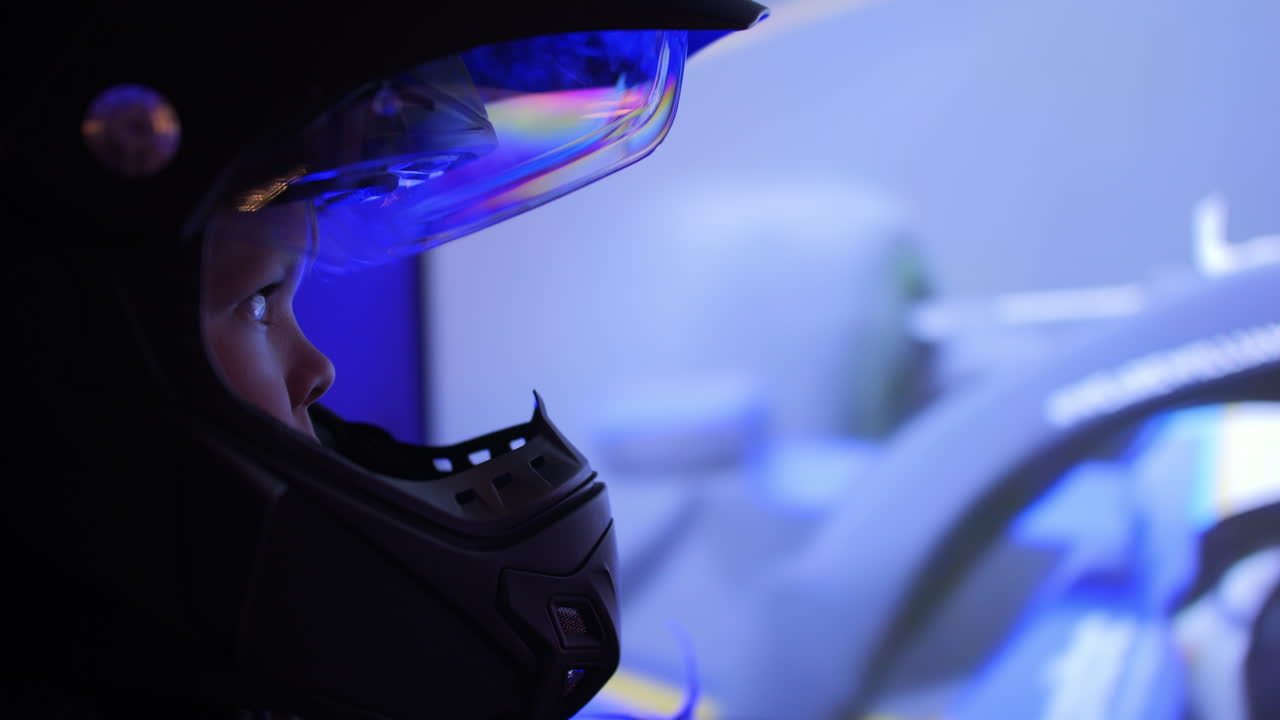 joven soñando con metas futuras