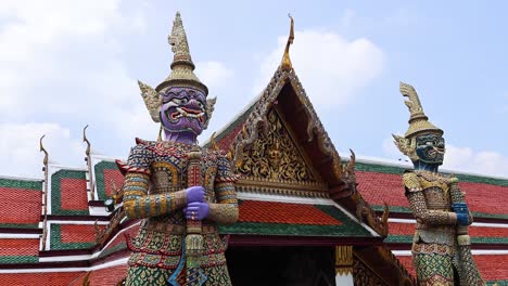 ornate statue at temple of the emerald buddha