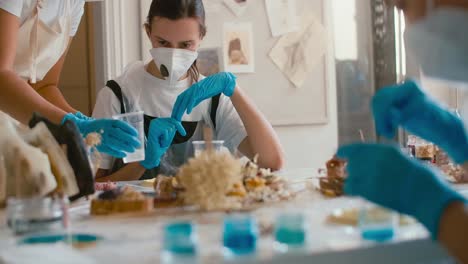 resin craft workshop