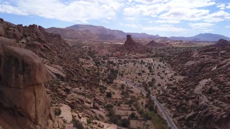 Antenne:-Trockene-Landschaft-In-Der-Sahara-Wüste