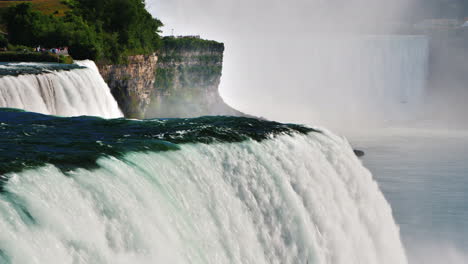 Water-Flows-Of-Niagara-Falls---The-Beautiful-Nature-Of-America-And-Canada-A-Popular-Place-For-Visiti
