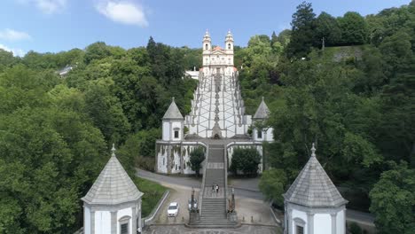 Luftaufnahme-Des-Portugiesischen-Heiligtums-Bom-Jesus-Do-Monte-Braga