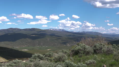 Una-Toma-Amplia-Del-Cielo-Azul-En-Las-Zonas-Rurales-De-Utah