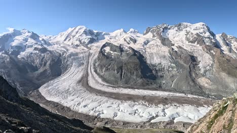 Gornergrat-glacier-surrounded-by-mountains-in-the-Swiss-Alps,-Switzerland,-Europe