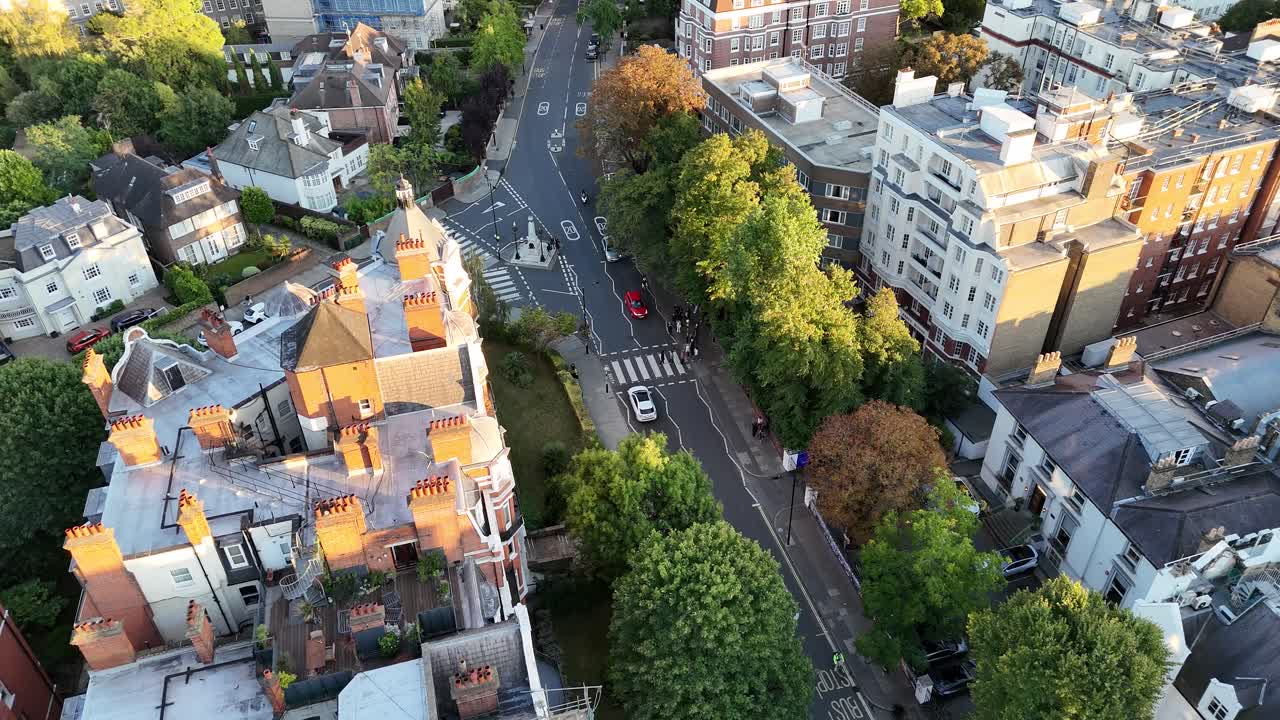 Drone footage of London’s Abbey Road zebra crossing, forever tied to The Beatles. Captures the vibrant atmosphere, urban charm, and cultural history of this world-renowned spot