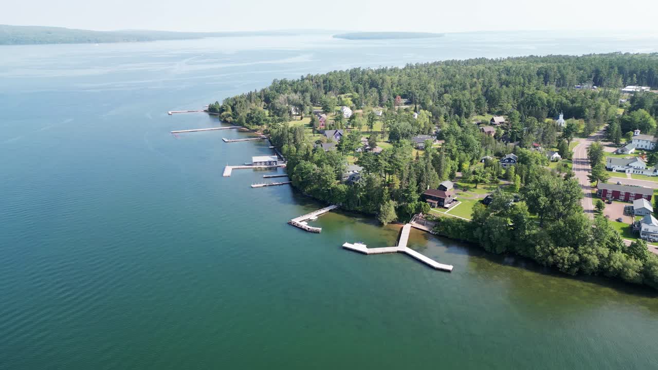 미국 위스콘신 주 애랜드 카운티의 매력적인 도시 라포인트 (la pointe) 에서 촬영된 아름다운 장소.