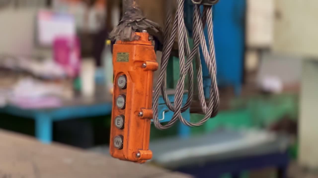 Industrial Hoist Control Pendant and Cables