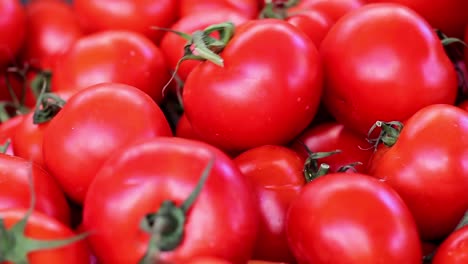 Man-Buying-Vegetable-And-Fruit-In-Greengrocer-2