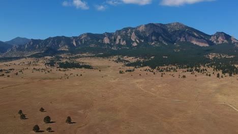 flying along flatirons