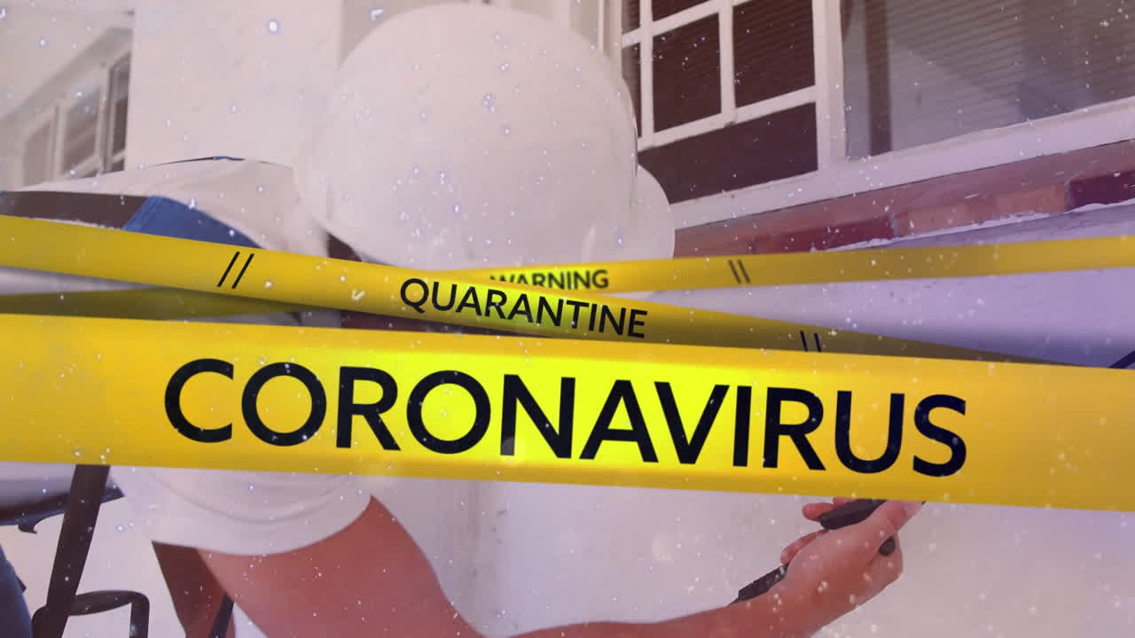 Avviso animato di quarantena con un uomo che spruzza disinfettante durante il COVID-19