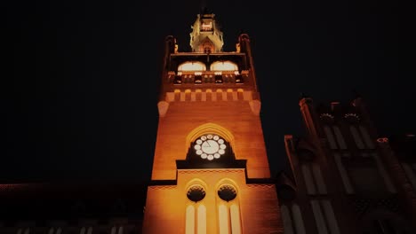 Drone-shot-of-Town-Hall-at-night