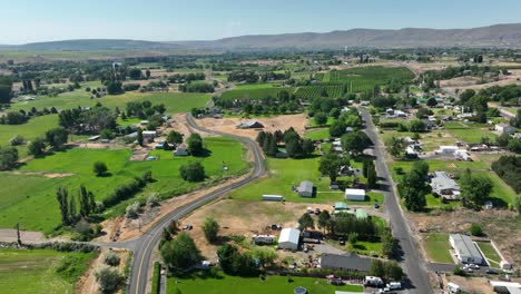 Drone-shot-of-rural-farmland-in-Washington-State