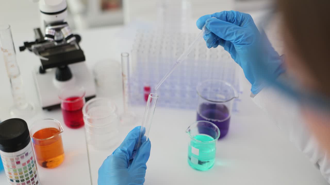 Laboratory experiment with colorful liquids