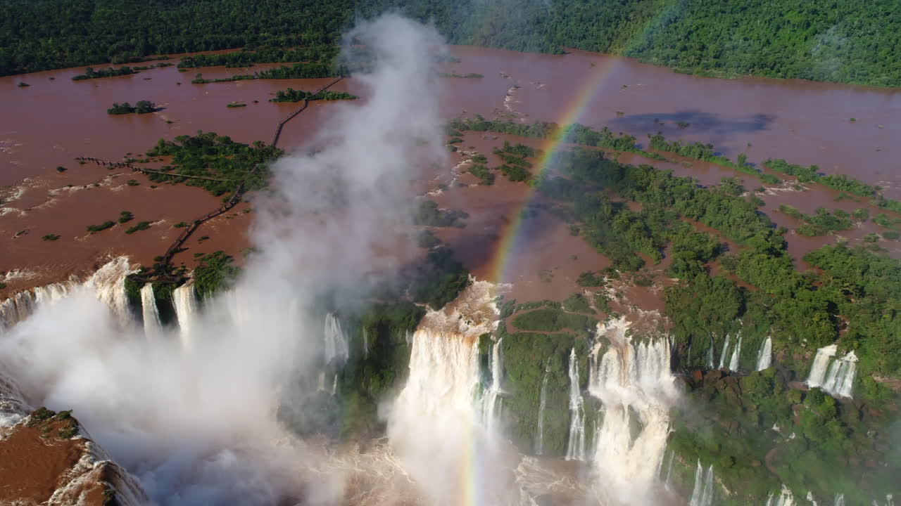 las cataratas de iguazu, en puerto iguazu, argentina