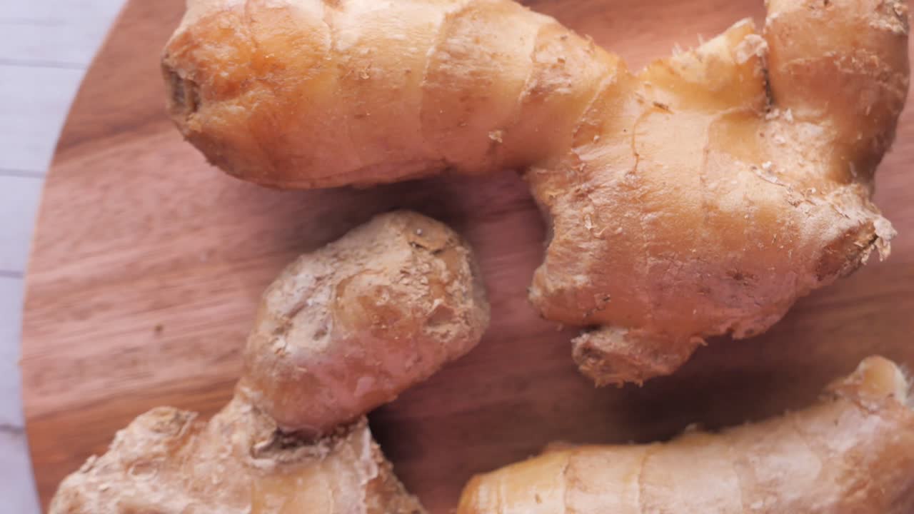 Raíz de jengibre fresco