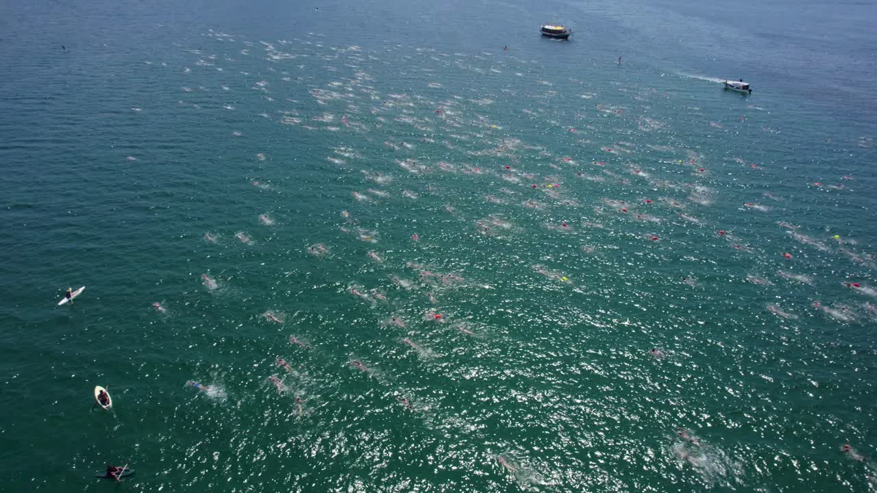 바라 두 사히, 상 세바스티아오, 브라질에 있는 트라베시아 다 푸가 다스 일하스의 조감도