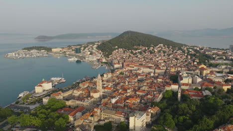 AERIAL-Shot-of-the-city-of-Split-in-Croatia,-Europe-18