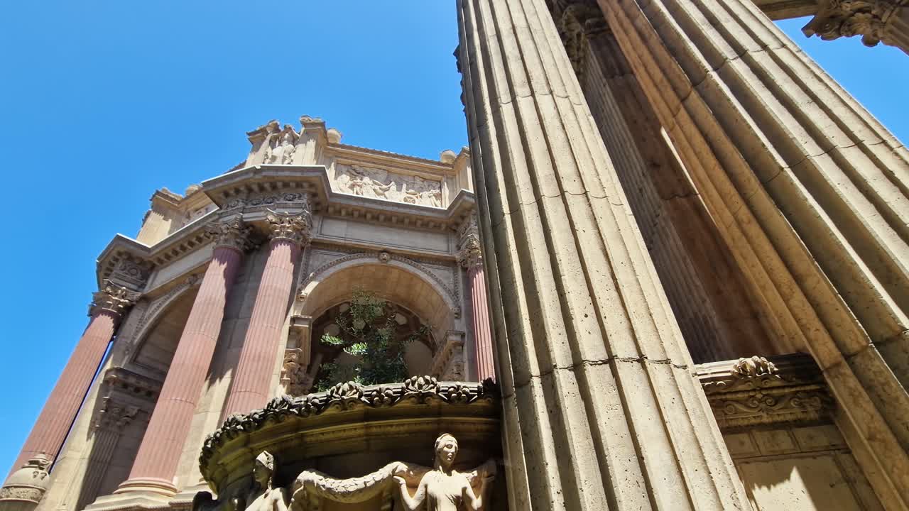 Palace of Fine Arts, San Francisco USA, Close Up View of Column and Rotunda on Sunny Day