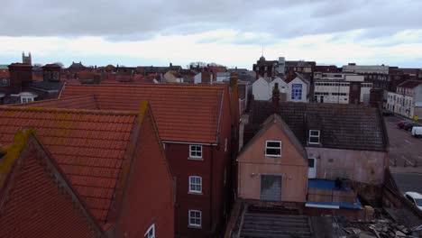 The-aerial-view-of-Great-Yarmouth,-a-resort-town-on-the-east-coast-of-England,-in-sunny-summer-day