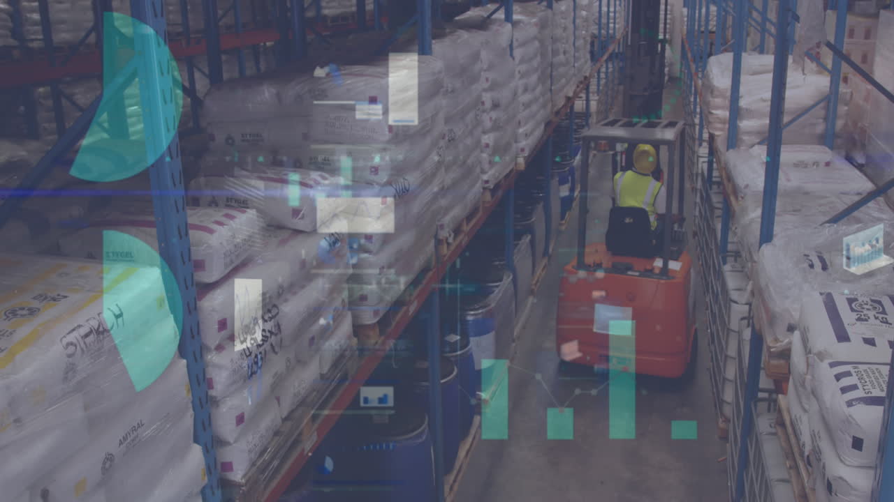 animación del procesamiento de datos financieros sobre el hombre que trabaja en el almacén