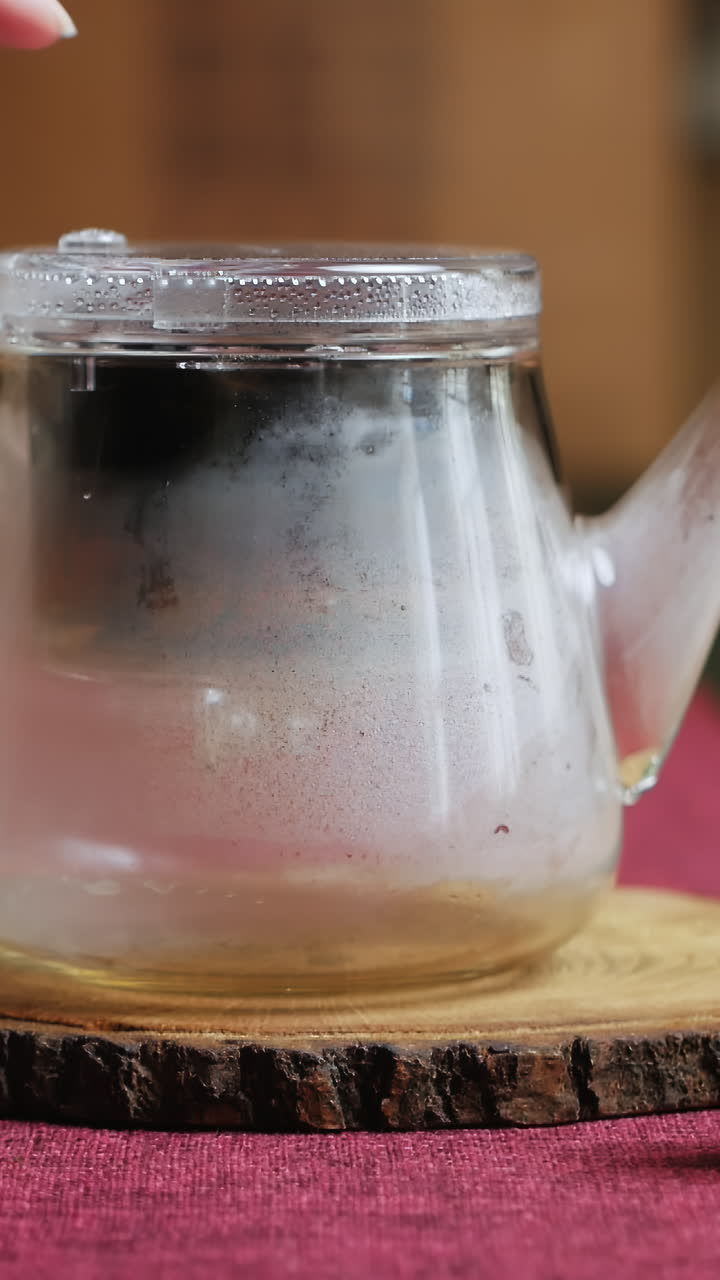 Glass Teapot Steaming