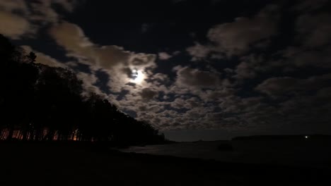 Lapso-De-Tiempo-Del-Sol-De-Medianoche-En-Islandia