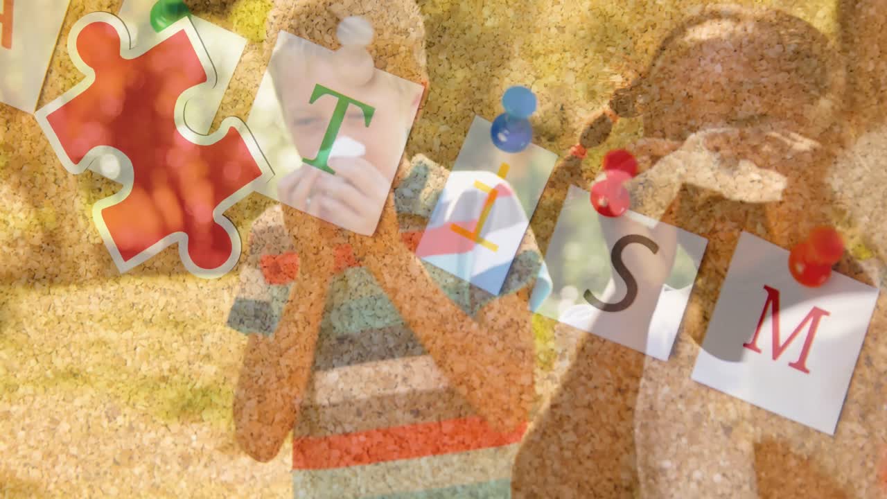 animación de piezas de rompecabezas coloridas y texto de autismo sobre los amigos de los niños