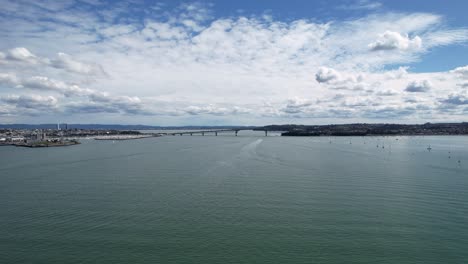 Aerial-view-of-the-Auckland-Harbour-Bridge-in-Auckland,-New-Zealand-4k