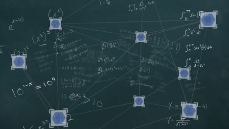 red de conexiones contra ecuaciones matemáticas en la pizarra