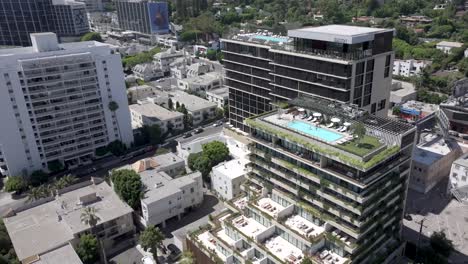 the west hollywood edition on west sunset boulevard between west hollywood and beverly hills