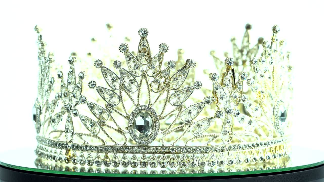 다이아몬드 실버 크라운 미스 페이젠트 미인 대회